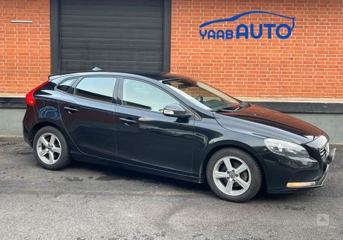 Volvo V40, 2014