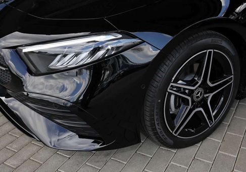 Mercedes-Benz A 200, 2025