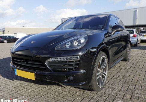 Porsche Cayenne, 2013