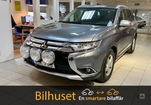 Mitsubishi Outlander, 2016