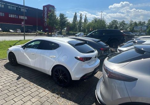 Mazda 3, 2026