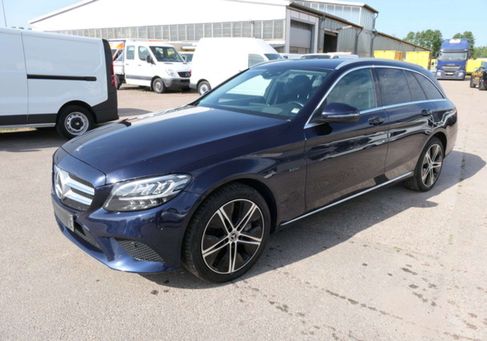Mercedes-Benz C 300, 2020
