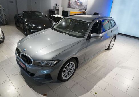 BMW 318, 2023