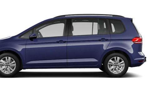 Volkswagen Touran, 2024 2