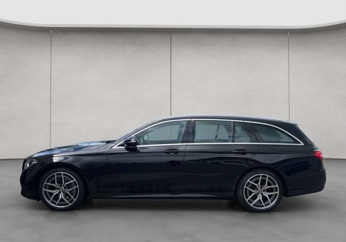 Mercedes-Benz E 200, 2020