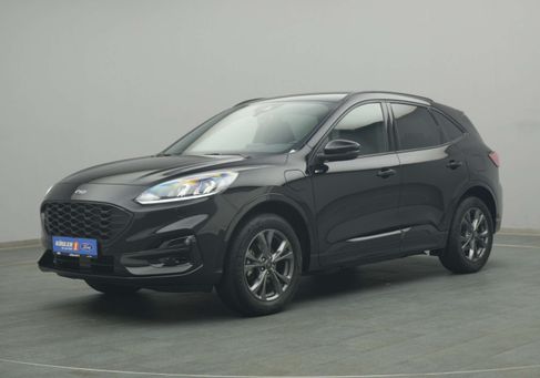 Ford Kuga, 2022