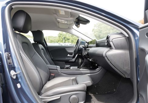 Mercedes-Benz A 200, 2020