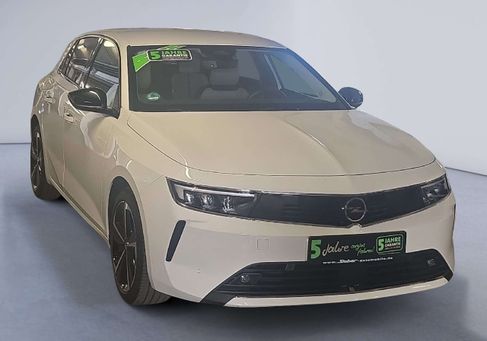 Opel Astra, 2022