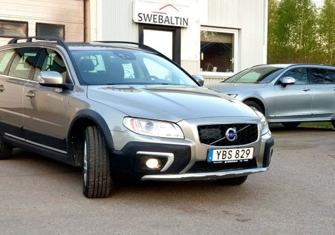 Volvo XC70, 2016
