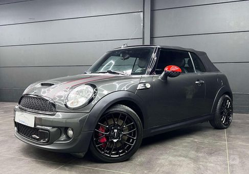 MINI, 2011