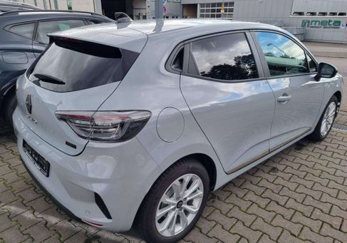 Renault Clio, 2024 3