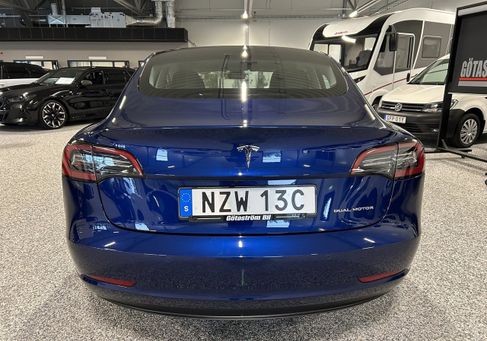 Tesla Model 3, 2022 3