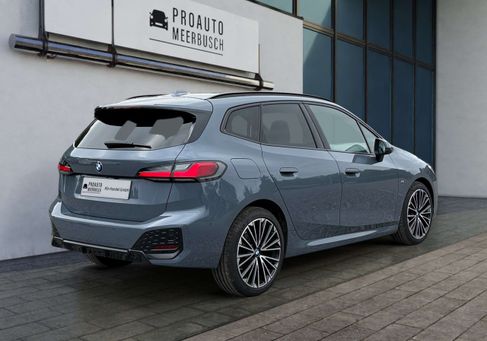 BMW 218, 2024 3