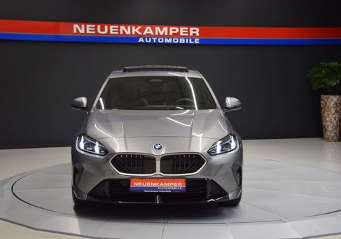 BMW 120, 2025