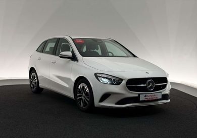 Mercedes-Benz B 200, 2023