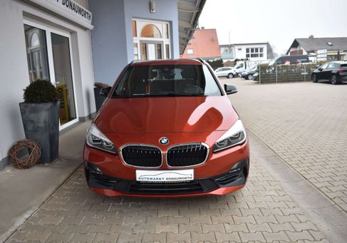 BMW 218, 2020 3