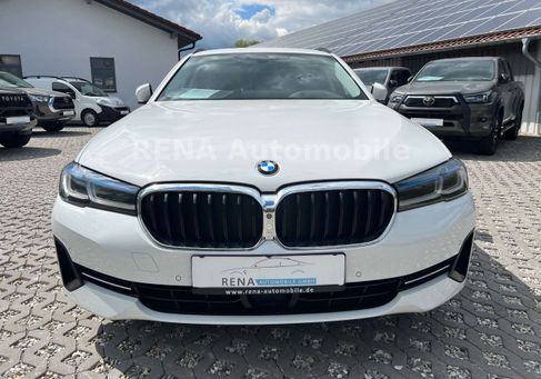 BMW 530, 2021