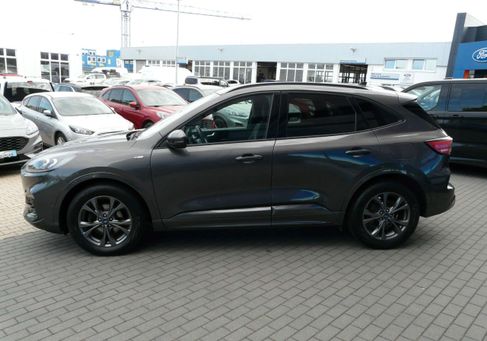 Ford Kuga, 2021