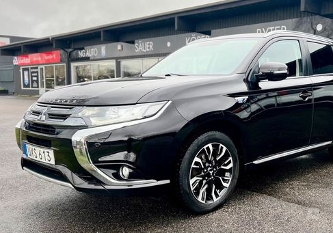 Mitsubishi Outlander, 2016