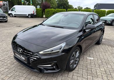Hyundai i30, 2022