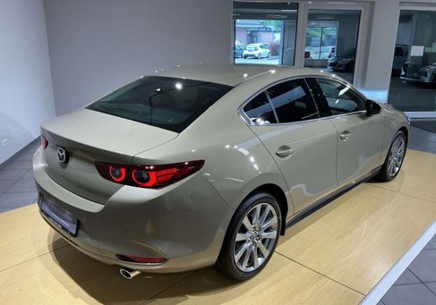Mazda 3, 2026