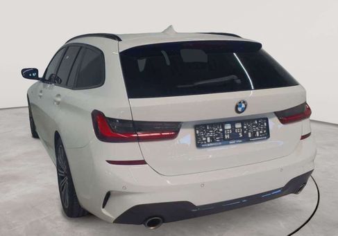 BMW 318, 2021