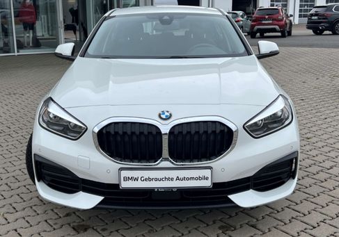 BMW 118, 2019