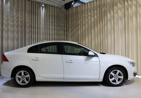 Volvo S60, 2016