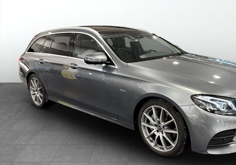 Mercedes-Benz E 200, 2020