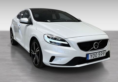 Volvo V40, 2019