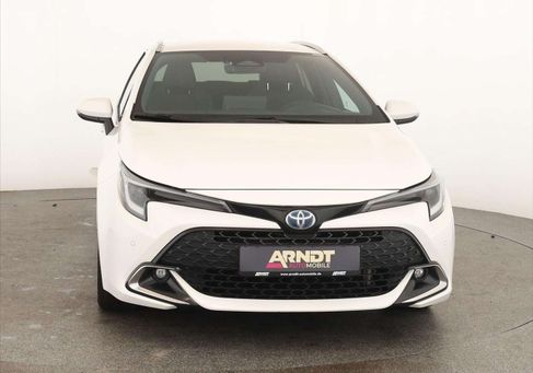 Toyota Corolla, 2024 3