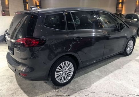 Opel Zafira Tourer, 2017