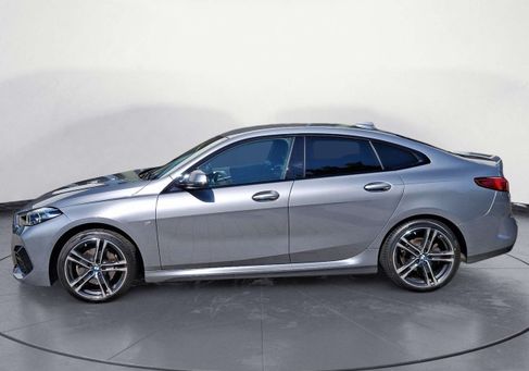 BMW 218, 2022 3