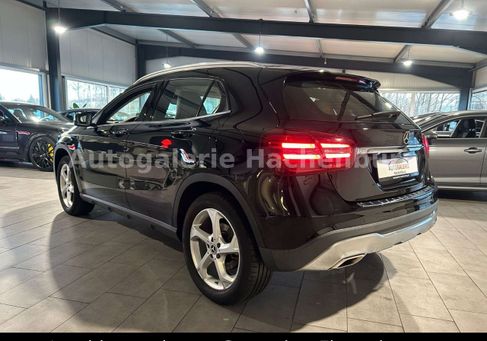 Mercedes-Benz GLA 200, 2018