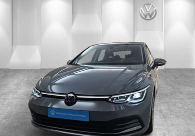 Volkswagen Golf, 2024