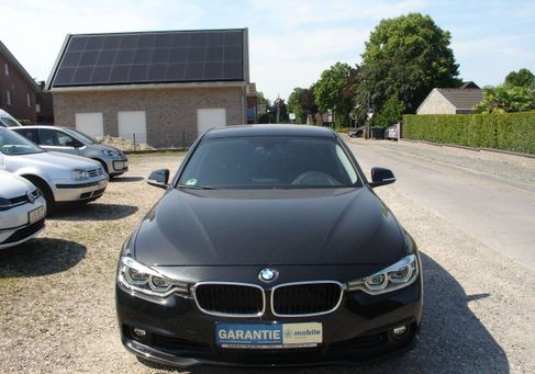 BMW 318, 2018