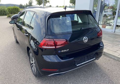Volkswagen Golf, 2020 3