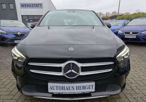 Mercedes-Benz B 180, 2019