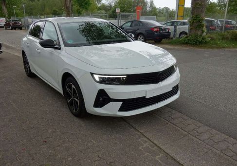 Opel Astra, 2024