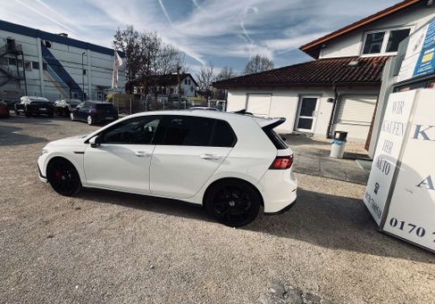 Volkswagen Golf, 2022 2