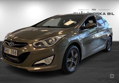 Hyundai i40, 2012