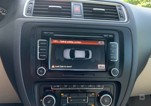Volkswagen Jetta, 2012