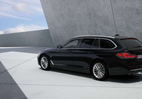 BMW 530, 2022
