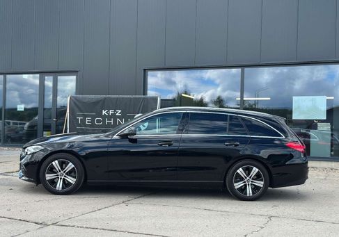 Mercedes-Benz C 220, 2022
