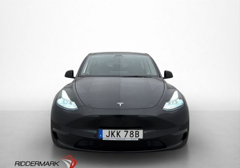 Tesla Model Y, 2022