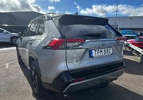 Toyota RAV 4, 2020 3