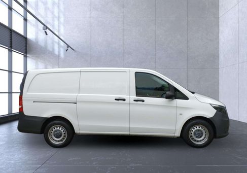 Mercedes-Benz Vito, 2022