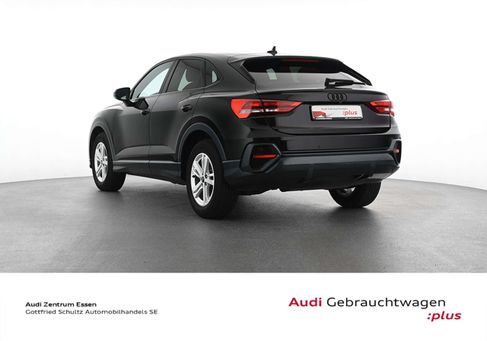 Audi Q3, 2022 3