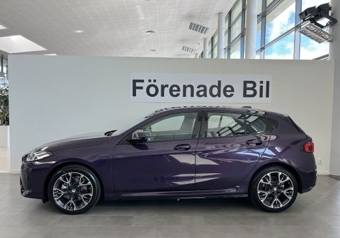 BMW 120, 2026 3