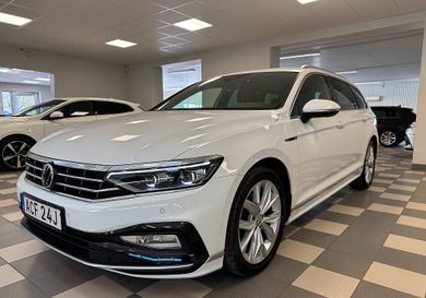 Volkswagen Passat Variant, 2022